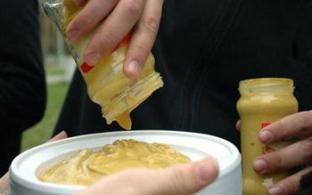 Pericolul ascuns din muștarul comercializat …