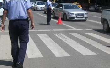 Bătrână spulberată pe trecerea de …