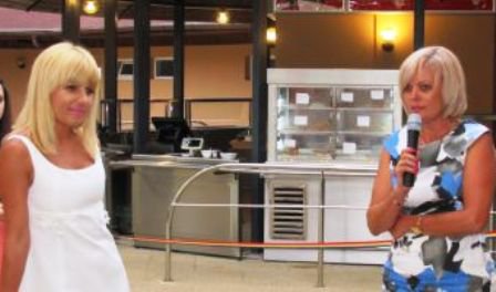 Elena Udrea a inaugurat staţiunea pe care o deţine în Sălaj. Valoarea investiţiei - peste un milion de euro