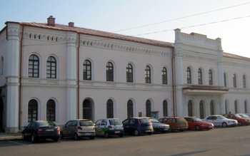 Angajat CFR găsit spânzurat în …