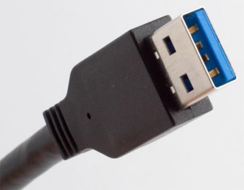 Apple revoluționează USB-ul