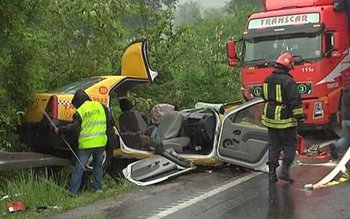 O tânără din Botoşani şi+a …