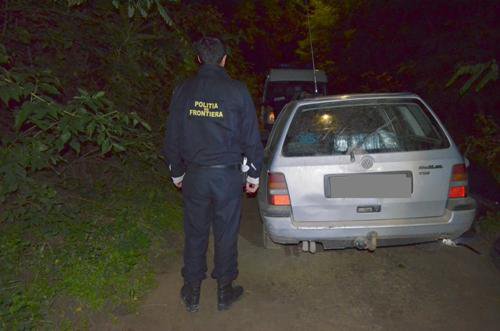 30.000 ţigarete de contrabandă confiscate de poliţiştii de frontieră