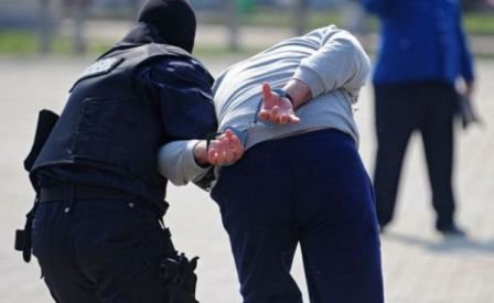 Urmărit internaţional, depistat de poliţiştii botoșăneni 