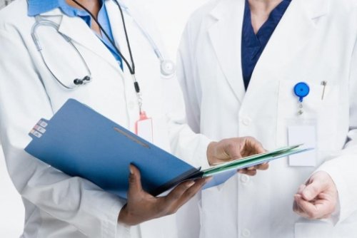 Ministrul Sănătăţii: Cresc salariile medicilor cu venituri mici