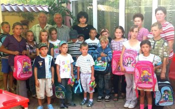 Copiii din Răuseni sprijiniți de …