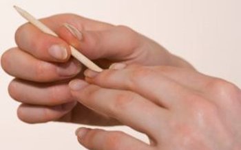 Sfaturi pentru îngrijirea cuticulelor