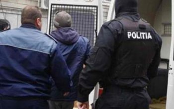 Cercetaţi pentru fapte de tulburare …