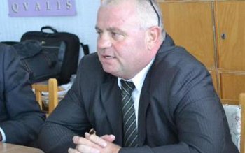 Consilierul judeţean Dumitru Zmău părăseşte …