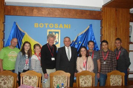 Medical Mission în vizită la prefectul judeţului