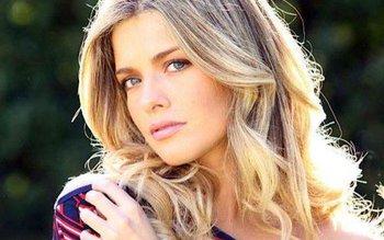 Incredibil! Vezi ce actriță româncă …