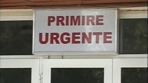 Momente de groază într-un bar din Suceava. Doi tineri, atacaţi cu o sabie şi mai multe răngi