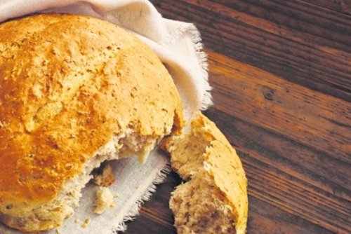 În curând pe rafturi: Pâinea „comunistă”, mai scumpă și mai bună