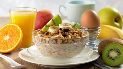 Ce conține micul tău dejun? Vezi care sunt cele mai sănătoase alimente pentru micul dejun