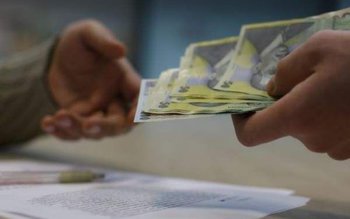 Vezi lista beneficiarilor programului „Bani …