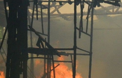 Pompierii dorohoieni solicitați să intervină la un incendiu izbucnit în Zona Industrială din Botoşani