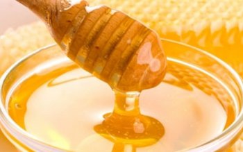 Cum să deosebeşti mierea de …