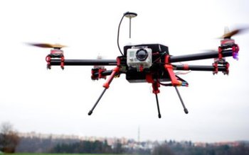 Români suspectaţi de spargeri în …