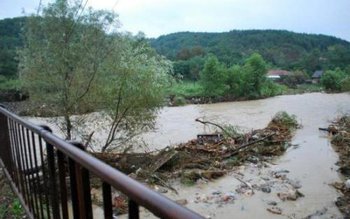 Cod galben de inundaţii, joi …