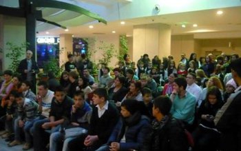 Aproape 200 de copii, profesori …