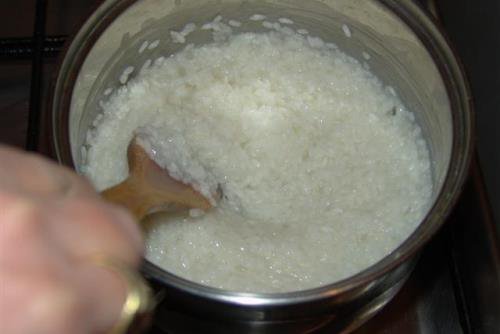 Apa de la orez fiert, elixirul frumuseții veșnice