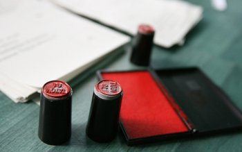 Studenţii şi elevii din Moldova …