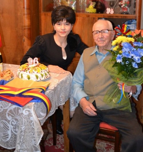 Botoșăneanul care se sărbătorește odată cu Marea Unire felicitat de senatorul Doina Federovici - FOTO