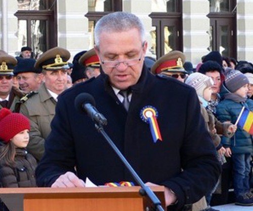 Mesajul prefectului Costică Macaleţi cu ocazia Zilei Naţionale a României.