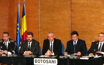 Videoconferinţă de iarnă la prefectura …