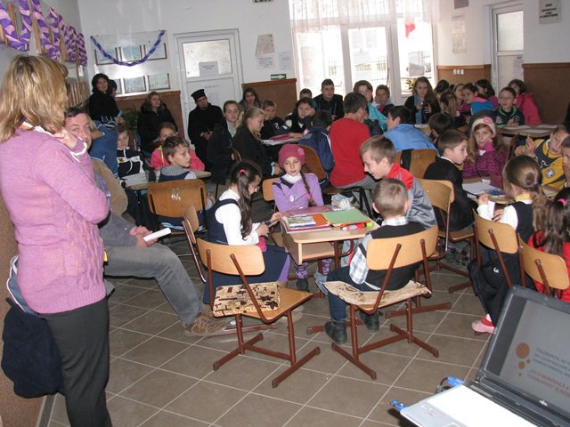 Școala Gimnazială „Mihail Sadoveanu” Dumbrăvița: „Cel mai bun rezultat al educației este TOLERANȚA - FOTO
