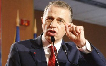 BOMBĂ - Mircea Geoană a …