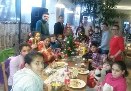 TSD Botoşani organizează acţiuni caritabile în preajma sărbătorilor de iarnă - FOTO