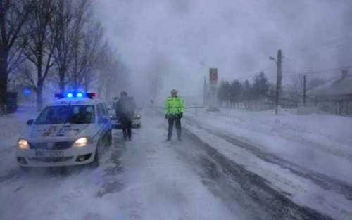 ISU Botosani: Se circulă în condiţii de iarnă, în judeţul Botoşani