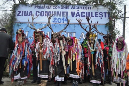 Ziua comunei Văculești 2014: Ansamblul Folcloric „Lozneanca” – VIDEO/FOTO