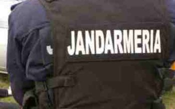 Patru tineri amendați după ce …