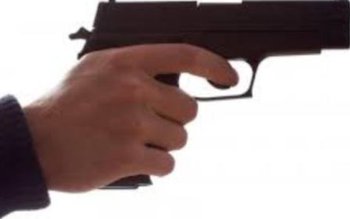 Focuri de armă într-o discotecă …