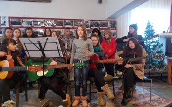 Școala Gimnazială nr.1 Vf. Câmpului. …