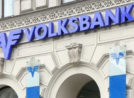 Volksbank îngheaţă cursul de schimb franc elveţian/leu la nivelul de la 31 decembrie 2014 timp de 3 luni pentru clienţii care au credite în franci