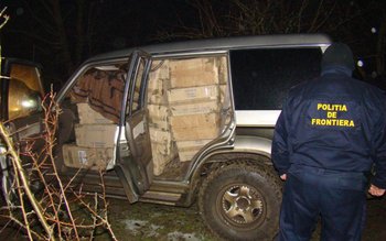 Peste 17.000 pachete de ţigarete …