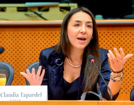Eurodeputata Claudia Țapardel: Cerem liberalilor să spună dacă sunt de acord cu discursul PPE de promovare a austerității, exprimat prin vocea lui Cristian Preda 