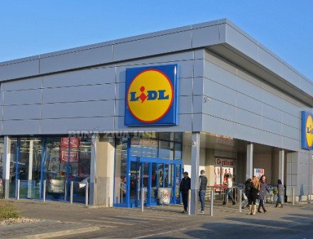 Scandal cât casa la Lidl Iași! Doar spitalul te mai poate salva dacă ai mâncat asta