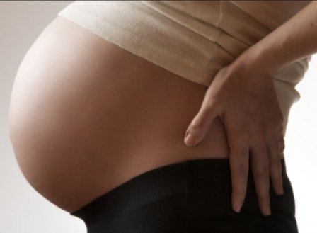 Mame discriminate la muncă. Ce păţesc tot mai multe femei care rămân însărcinate
