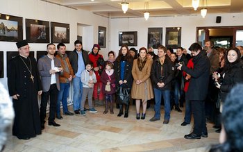 Expoziţia de Fotografie „(în)Tineri(re)” a …