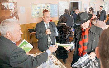 Lansare de carte la Vlăsinești …