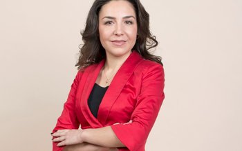 Claudia Țapardel susține o vizită …