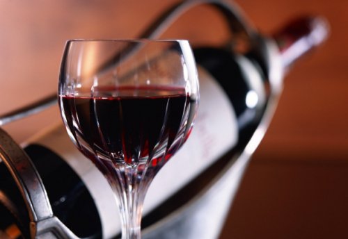 Un pahar de vin egal o oră de sală? Iată care este adevărul