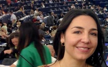 Eurodeputata Claudia Țapardel premiază primele …