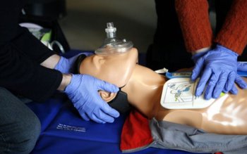 Propunere-şoc: Şoferii, obligaţi să facă …