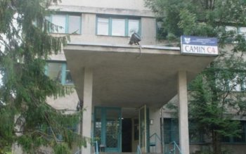 Patru studenţi la un pas …