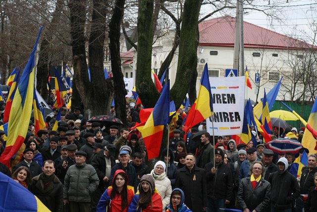 Unioniștii „Acțiunea 2012” cer sprijin pentru Unire, statelor europene și SUA - FOTO